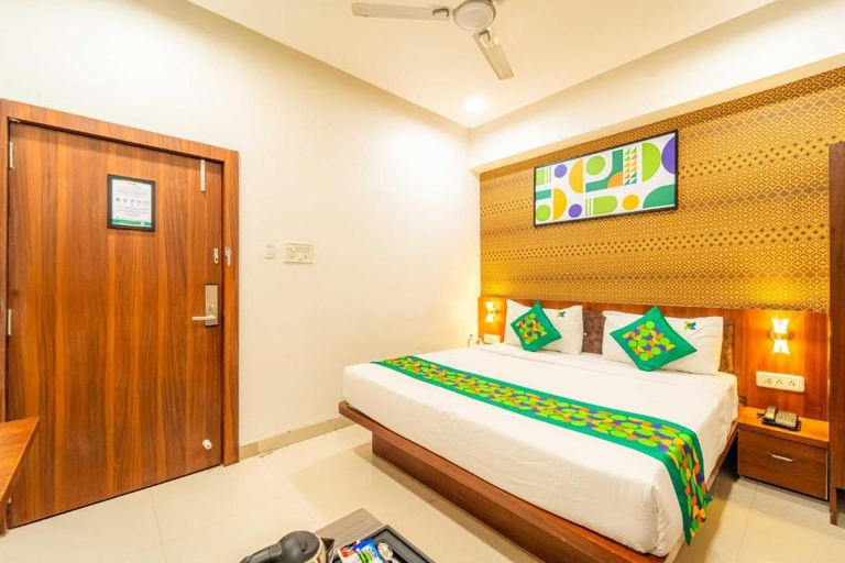 Others 4, Treebo Ten Eleven Grand, Scheme 78, Indore