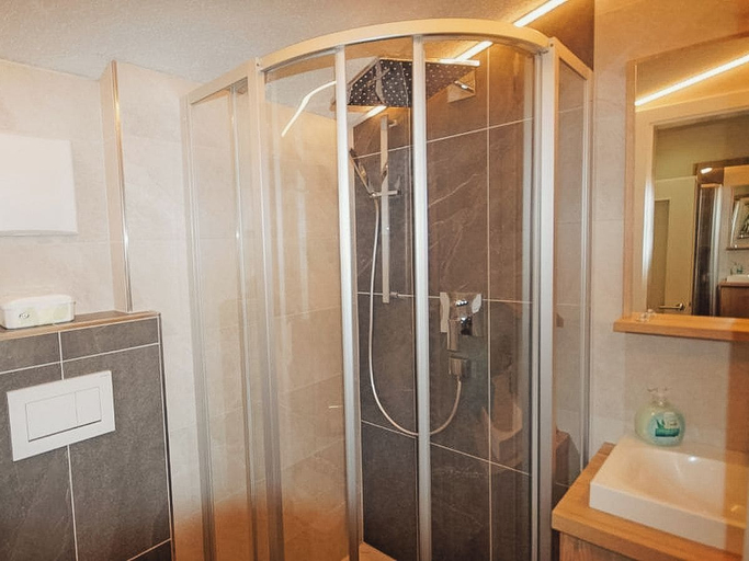 Others 3, Apartment Haus Dienten - Top 9, Zell am See