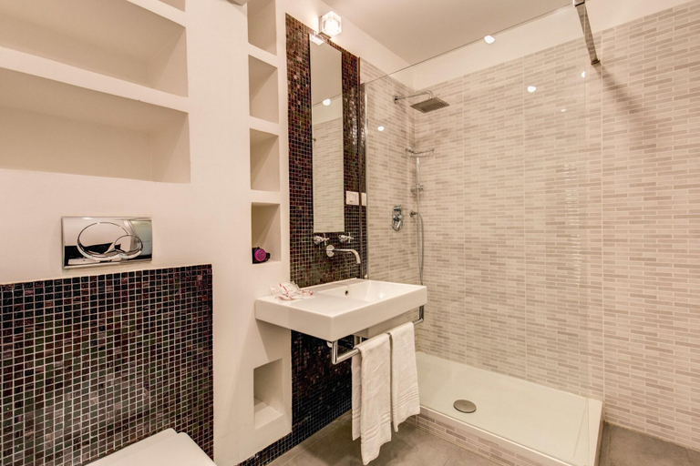 Bathroom 4, Manin Suites Rome, Rome