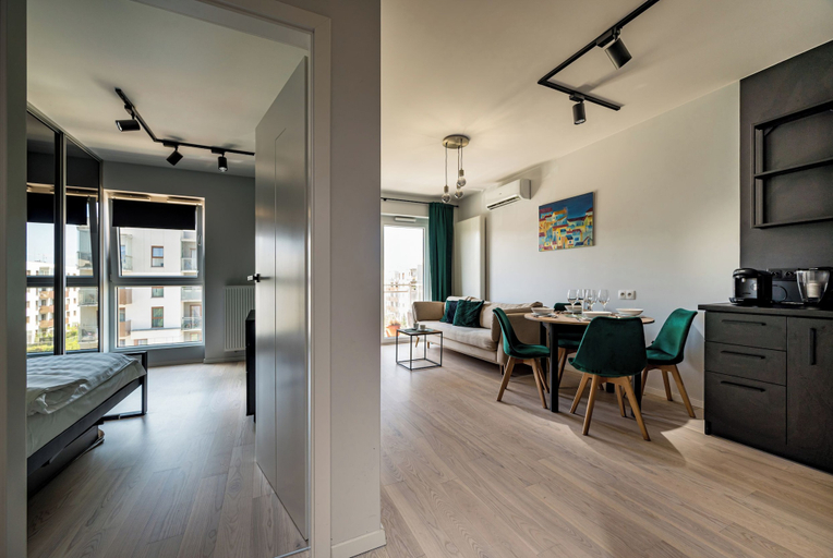 Others 3, RentPlanet - Apartament Wichrowa, Środa Śląska