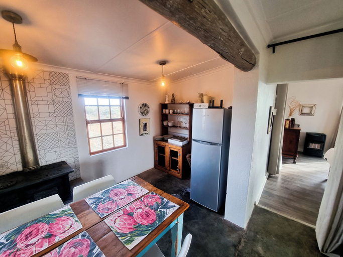 Others 3, Konka Guest Farm, Pixley ka Seme
