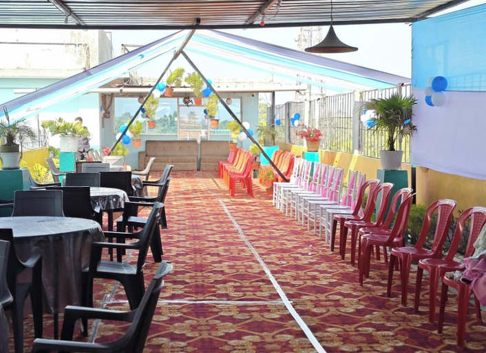 Others 5, Hotel Raj, Golaghat
