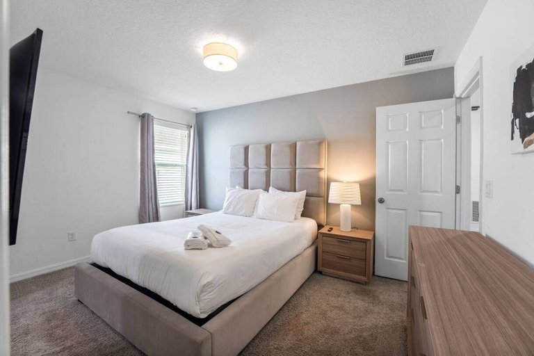 Others 2, Solara Resort 6BR Home w/ Pool, Spa & Game Loft, Osceola