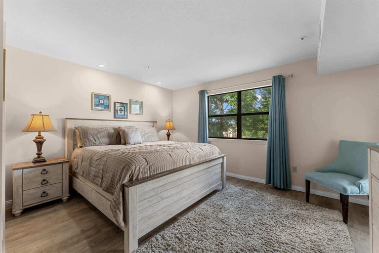 Others 4, Birdie's Nest and 2bdr Condo, Taney