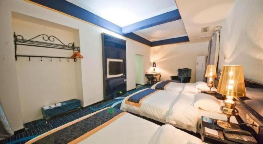 Bedroom 2, Guilin Sapphire hotel, Guilin