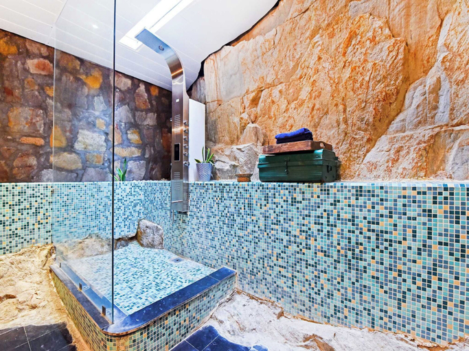 Others 2, DanCenter Parijat Villas & Suites Pool, Rajsamand