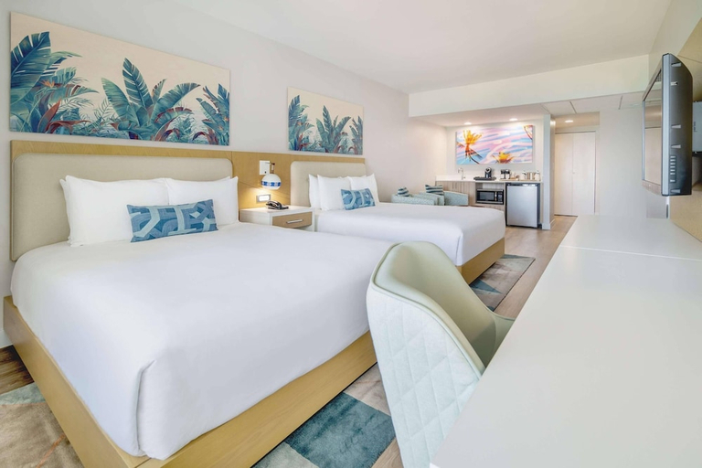 Bedroom 3, Radisson Resort Miami Beach, Miami-Dade