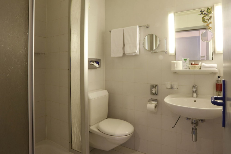 Bathroom 3, Le Montbrillant Hôtel Residence, Genève