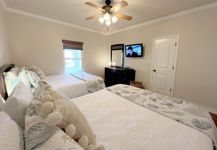 Others 5, Making Waves 4 Bedroom Home by RedAwning, Galveston