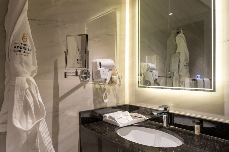 Bathroom 5, Aleunwan Serviced Apartments, Al Khobar