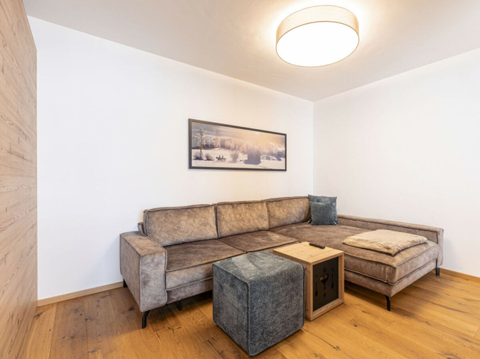 Others 3, Apartment in Rauris With Swimming Pool, Zell am See