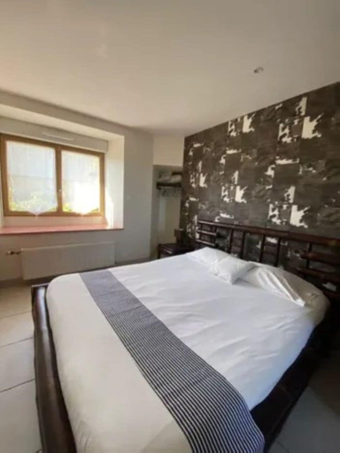 Bedroom 2, Domaine de kerzuat, Finistère