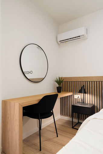 Others 3, Luxury 4Bedrooms Stay in North Athens, Attica