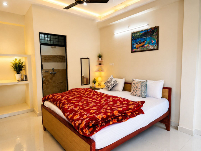 Others 5, Hotel Nirmal, Kaushambi