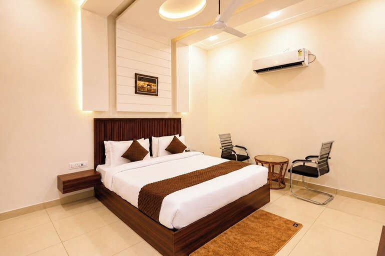 Others 5, Corbett Vantara, Nainital