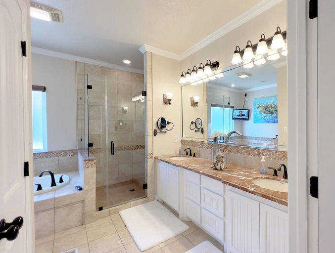 Others 2, Making Waves 4 Bedroom Home by RedAwning, Galveston