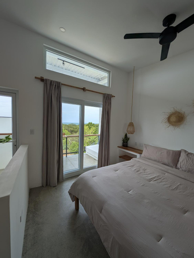 Bedroom 2, Waves & Wifi - Coworking & Coliving Space in Popoyo, Tola