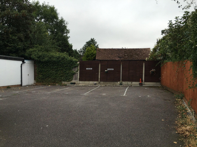Exterior & Views 1, Havering Guest House, London
