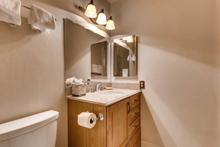 Others 3, Scorpio 304, 2BD Vail Condo With Wood Fireplace, Eagle