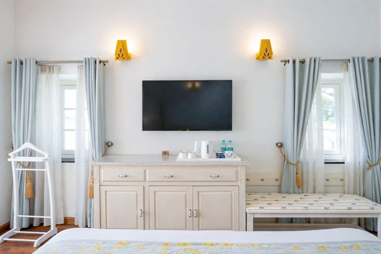 Bedroom 3, Pine Retreat-A Premium Heritage Property, Dehradun