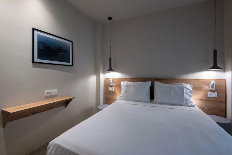 Bedroom 2, Asklipiou Cube, Peloponnese