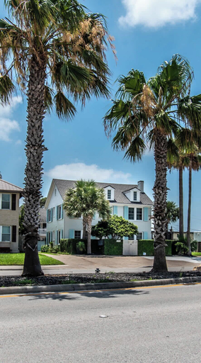 Others 3, The Bayside Loft on Ocean Drive Sleeps 4, Nueces