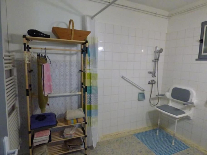 Bathroom 4, les 3 notes de mérotte, Gironde