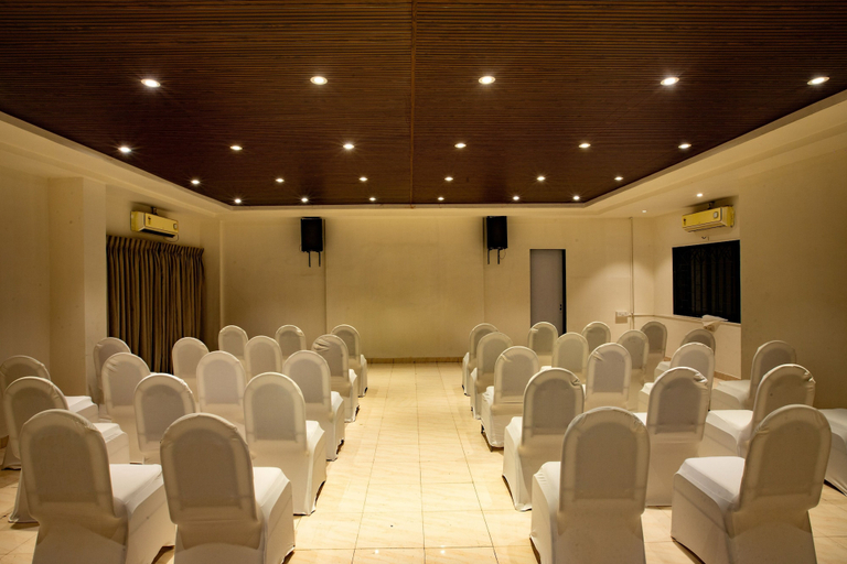 Others 4, Royal Hotel & Resort, Pune