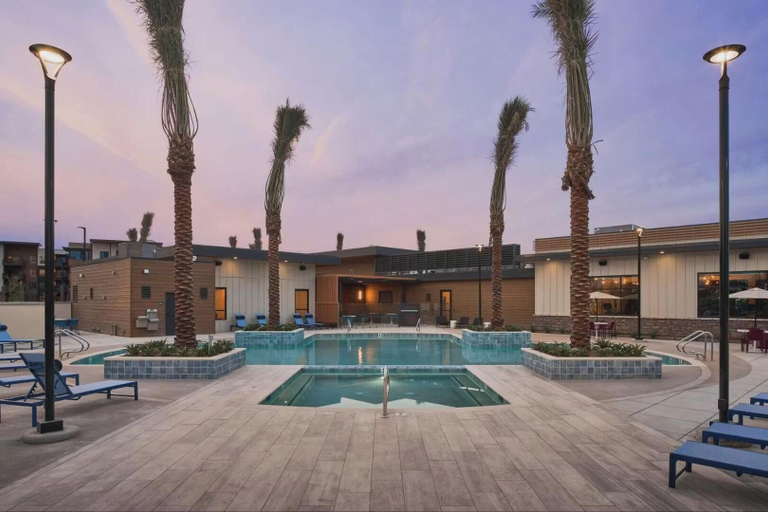 Others 4, Landing Beautiful 1bd, Courtyard, Clubhouse, Maricopa