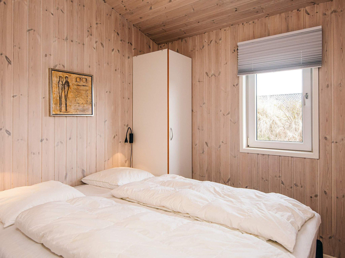 Bedroom 3, 5 Star Holiday Home in Lokken, Hjørring