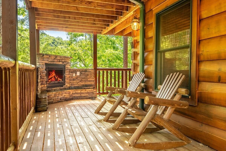 Others 5, Smoky Breeze Retreat, Sevier