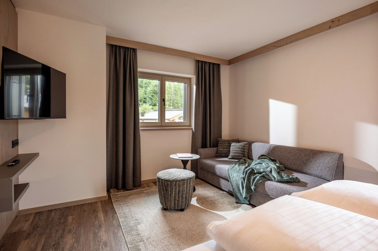 Others 3, by franz - Alpine Apartments, Kitzbühel