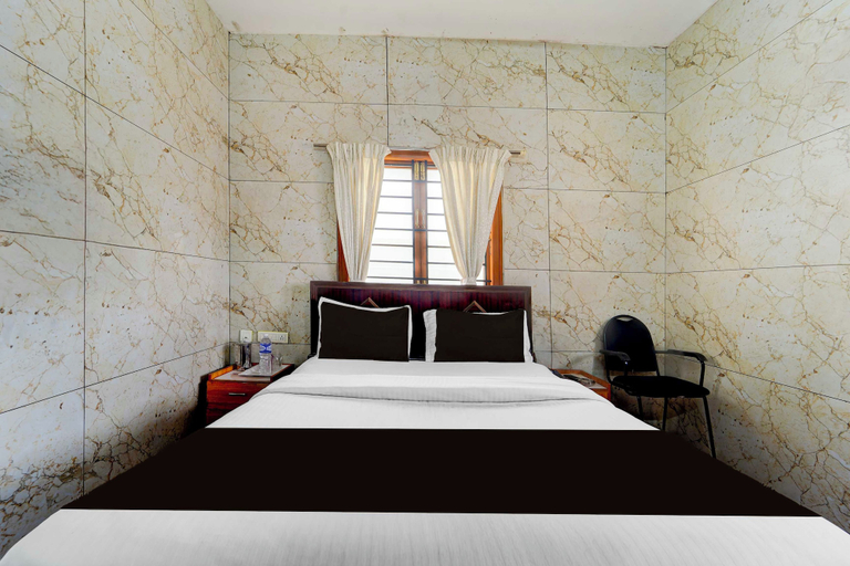Others 3, Townhouse Gandhipuram Central Bus Stand, Coimbatore