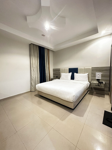 Others 2, Rahti 3 Serviced Apartments, Taif