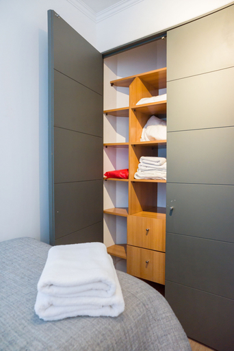 Others 2, Chic Providencia Apt for 5, Santiago