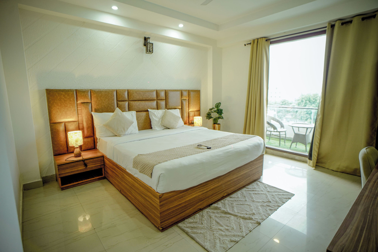 Others 3, Hotel Trisha, Gurgaon