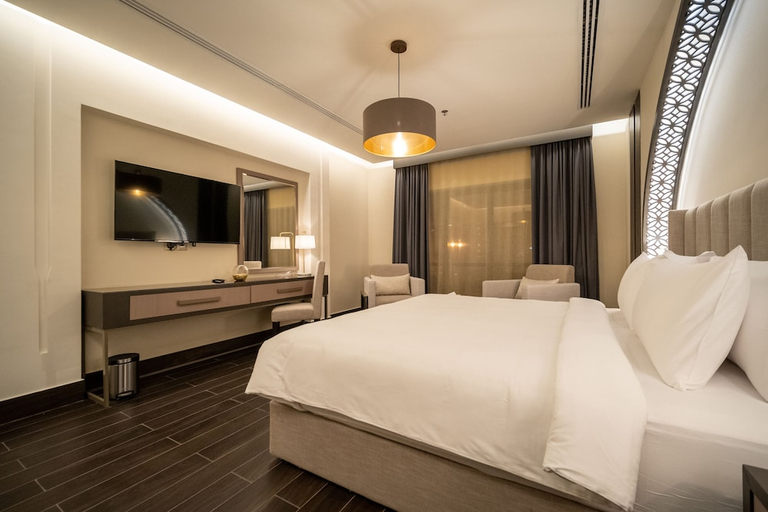 Bedroom 4, Aleunwan Serviced Apartments, Al Khobar