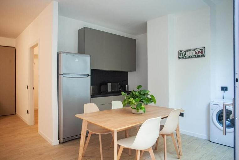Others 3, queen suites apartament, Milano