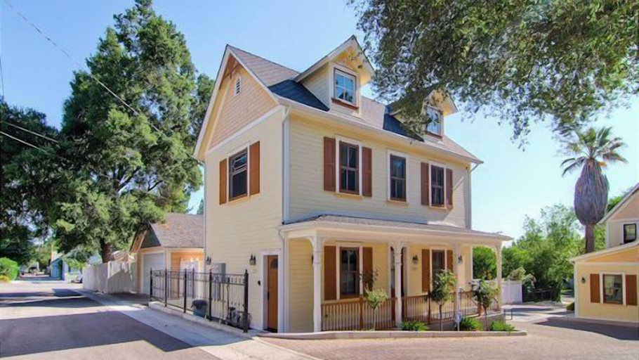 Others 4, Lewis Loft by Avantstay Two Suites + Walk to Town Paso Robles, San Luis Obispo