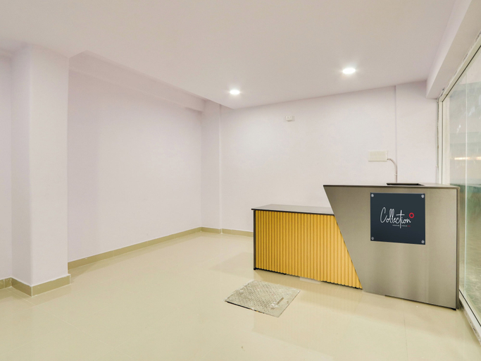 Others 3, Hotel O SS ELITE, Medak