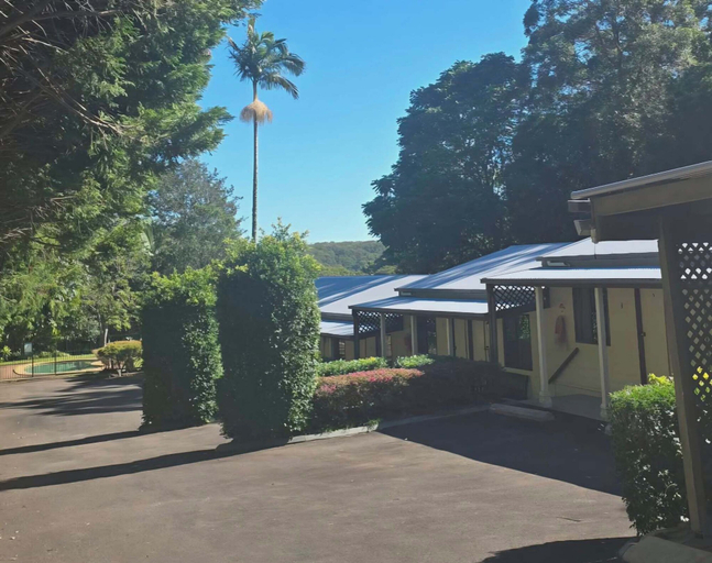 Others 5, Flaxton Country Lodge, Maroochy