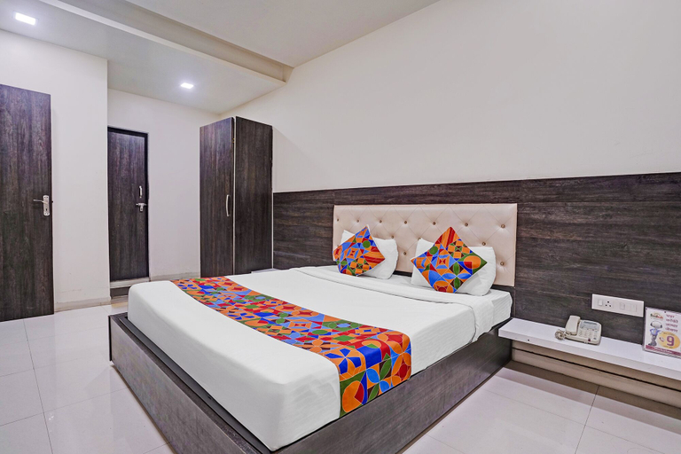 Others 5, FabHotel Food Hub, Nashik