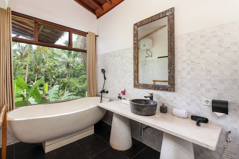 Others 3, JoeWell Cabin, Gianyar