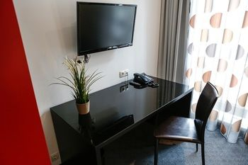 Others 5, Hotel George Vienna, Wien