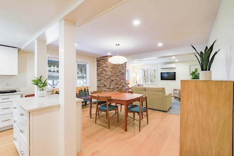 Others 3, Riverside on Hopkins, Waterfront With Dock, 4 Bed,, Knox