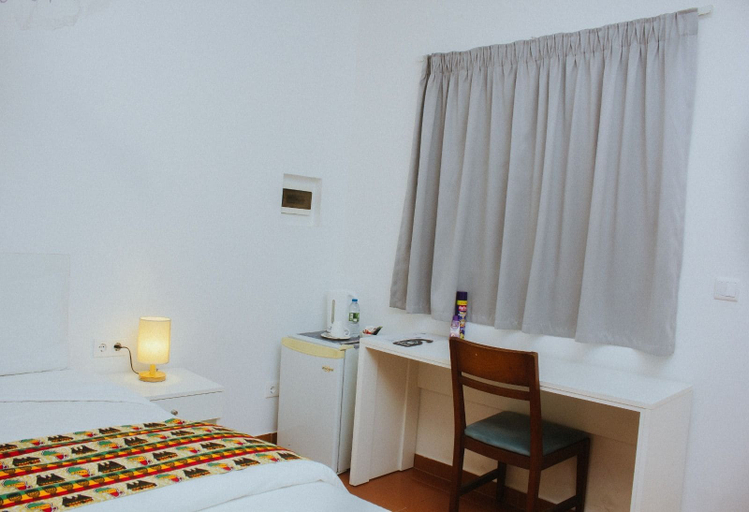 Bedroom 2, Fortaleza Guesthouse, Ingombota