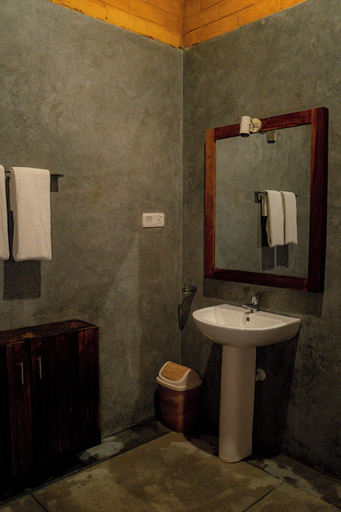 Others 2, Fort & Beach Retreat, Galle Four Gravets
