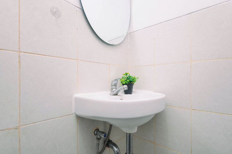 Others 4, Comfortable And Functional Studio Room At Apartment Urbantown Serpong, South Tangerang