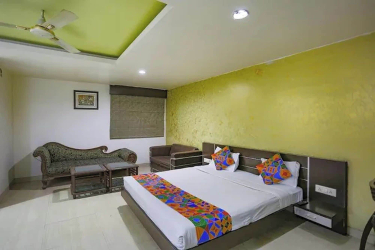 Bedroom 3, FabHotel Midland, Bhopal