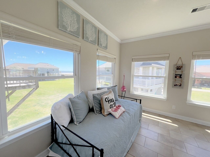 Others 4, Making Waves 4 Bedroom Home by RedAwning, Galveston